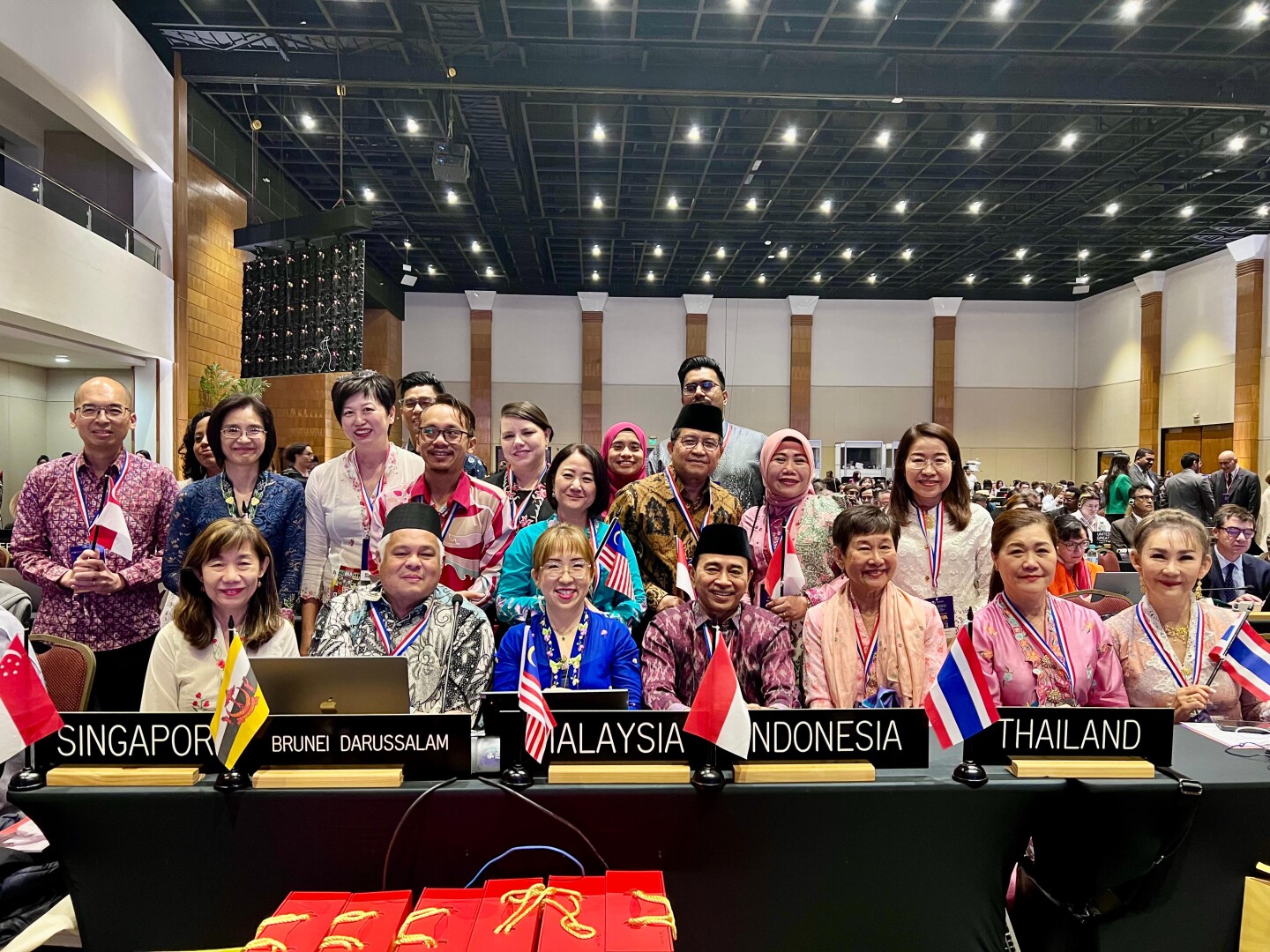 Pada sesi ke-19 Sidang Komite Antar Pemerintah untuk Perlindungan Warisan Budaya Tak Benda (WBTb) UNESCO di Asunción
